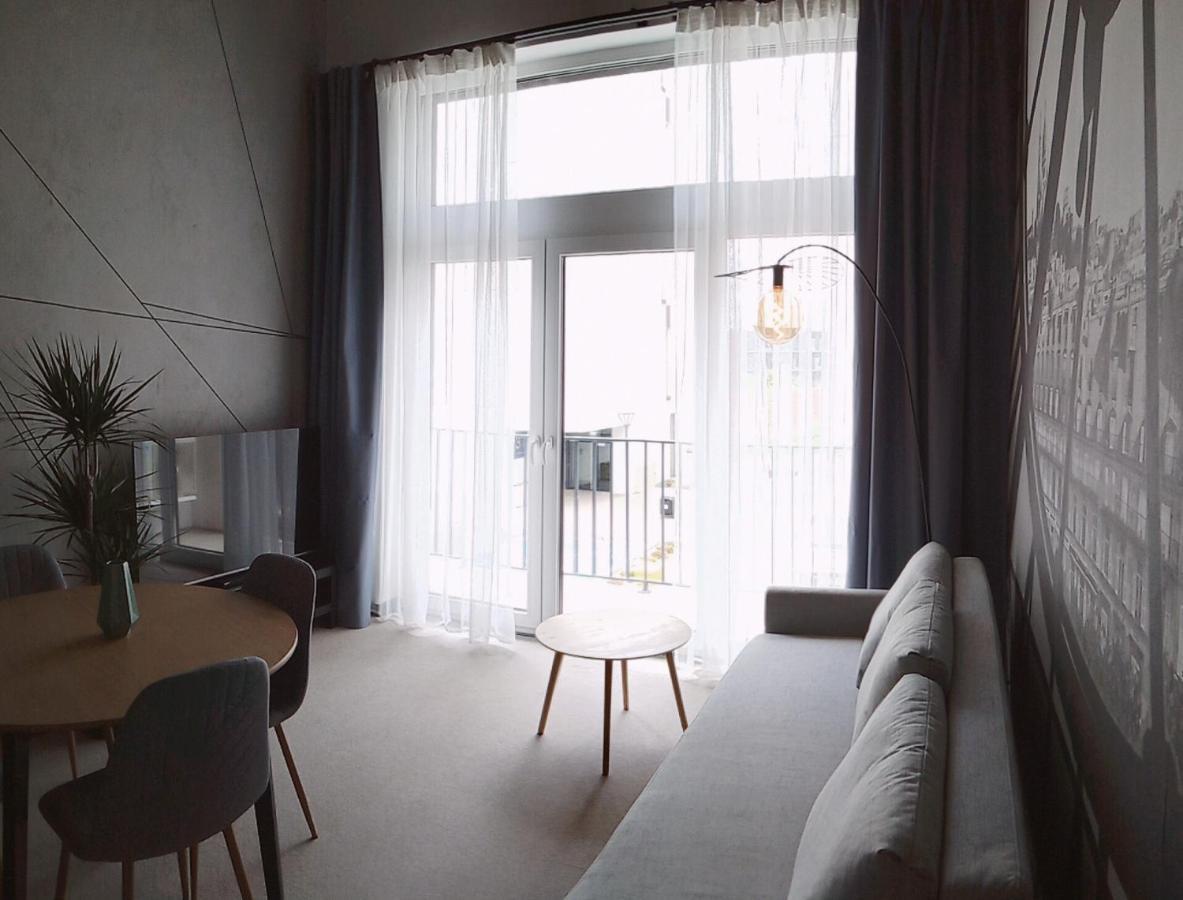 Wroclove Airport Loft فروتسواف المظهر الخارجي الصورة