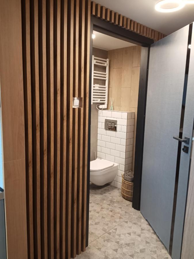 Wroclove Airport Loft فروتسواف المظهر الخارجي الصورة